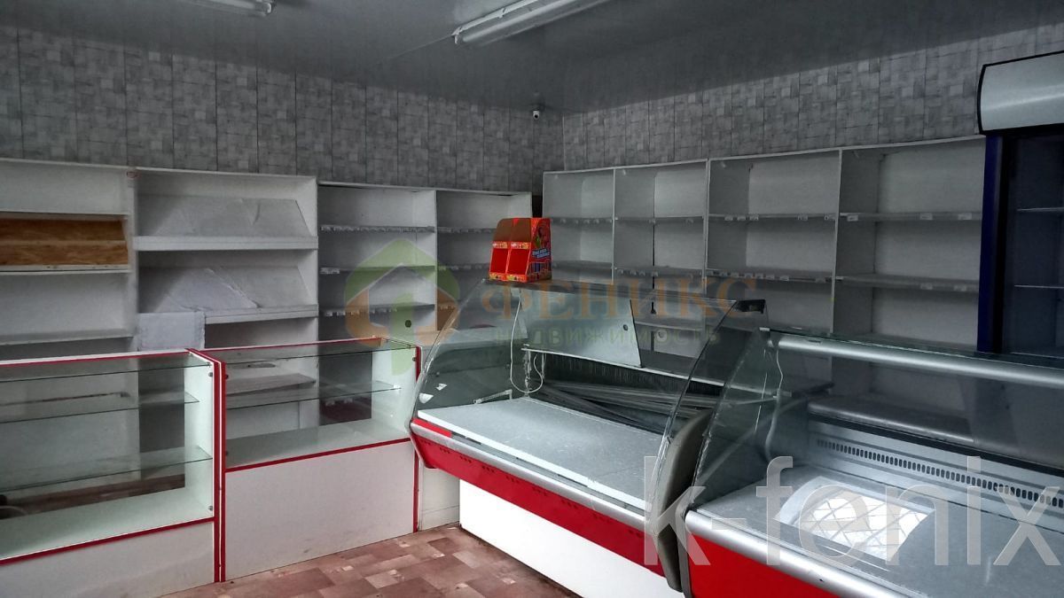 торговые помещения 60 метров, участок 2 сот
